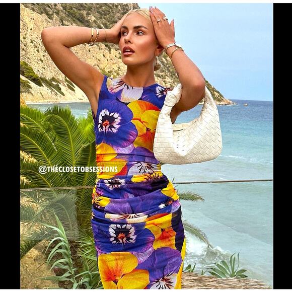 ZARA BLOGGER FAVE!!! Floral Print Midi Dress NWT LAST ONE!!! - Picture 6 of 16